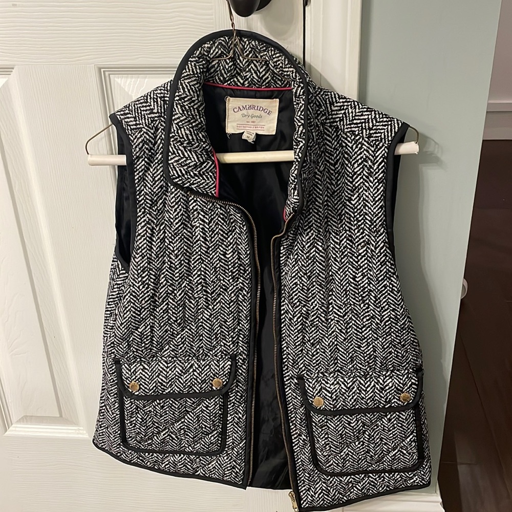 Chevron patterned vest